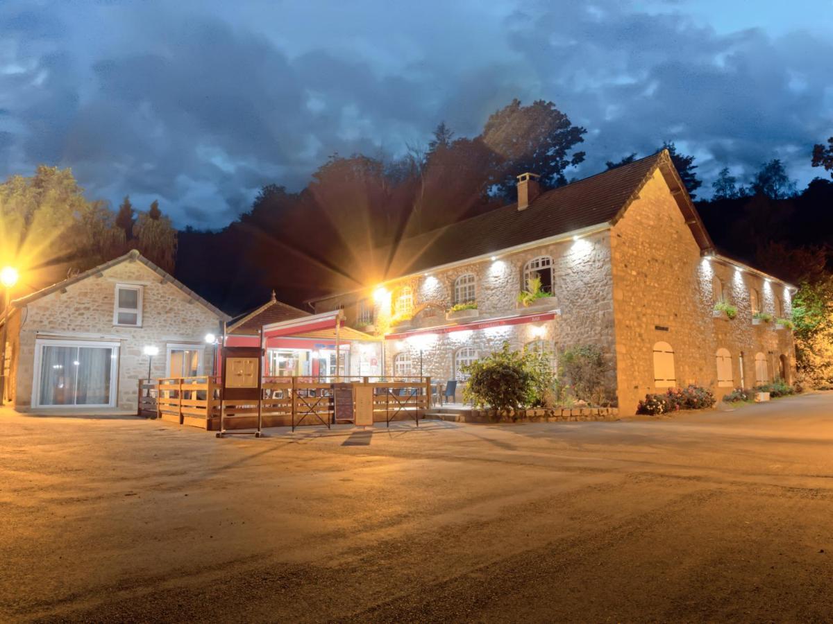 La Vieille Auberge Du Lac Saint-Agnan  Exteriör bild